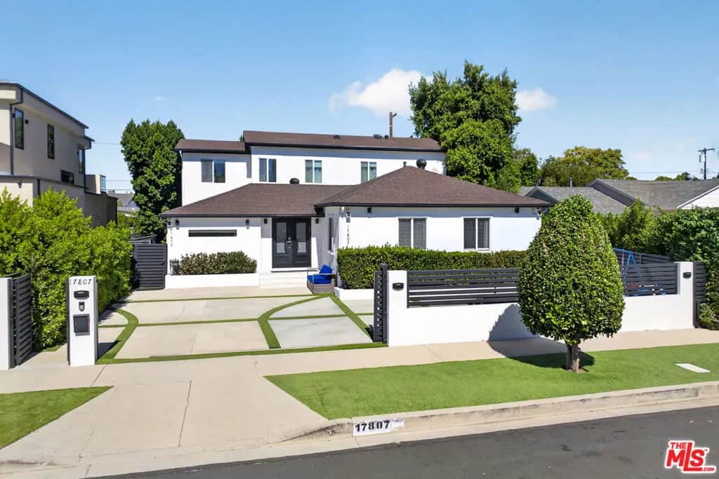17807 Collins Street, Encino, CA — listing photo 1
