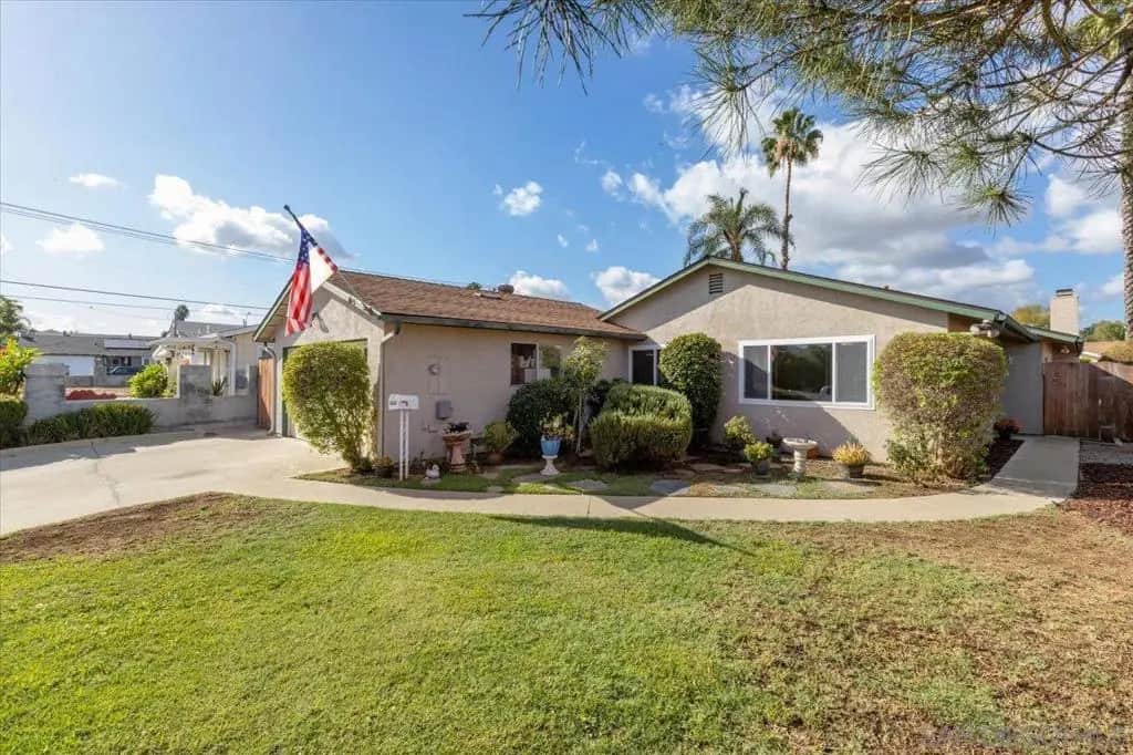 465 Highland Place, Escondido, CA — listing photo 1