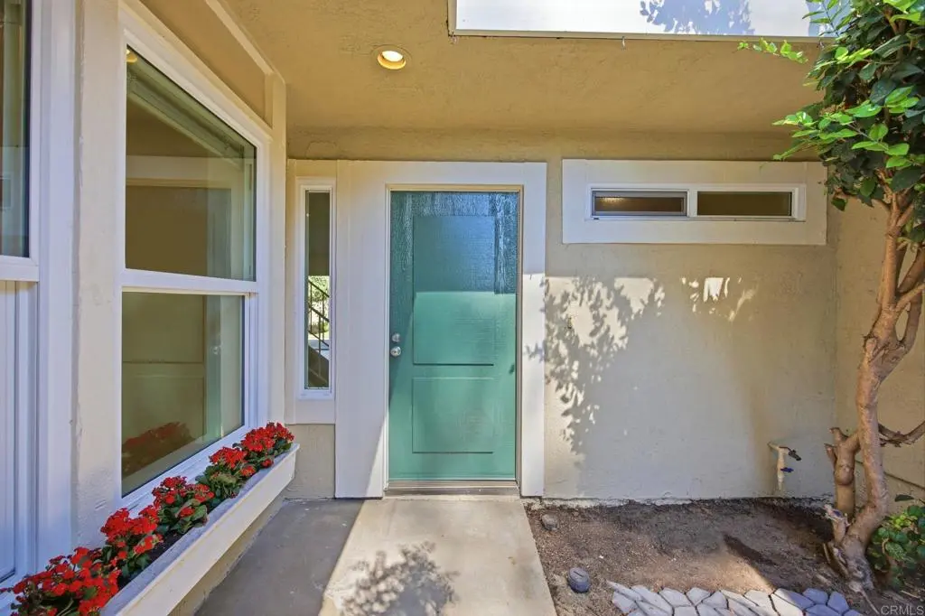 4 Windwood, Irvine, CA — listing photo 1