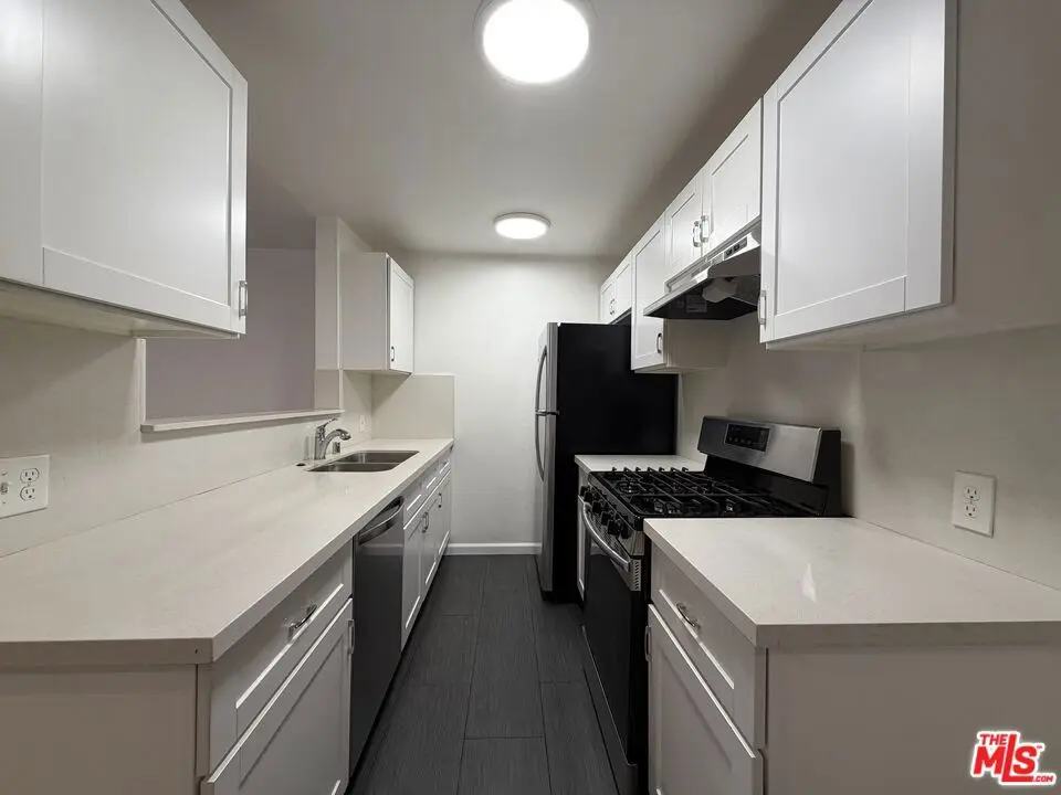1531 Detroit Street 104, Los Angeles, CA — listing photo 1