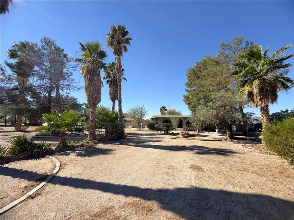 37136 Indian Avenue, Yermo, CA — listing photo 1