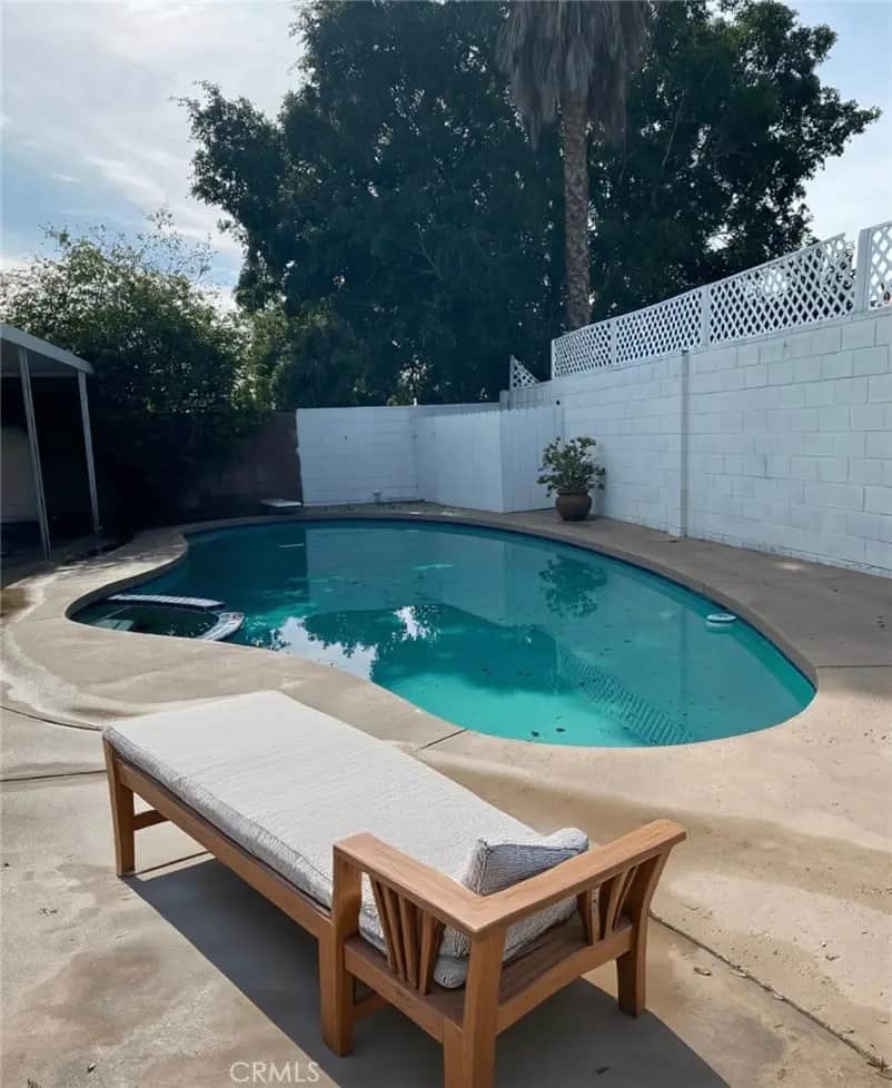 9041 Petit, North Hills, CA — listing photo 1