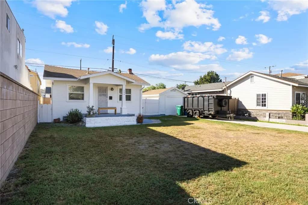 196 E Del Amo Boulevard, Long Beach, CA — listing photo 1