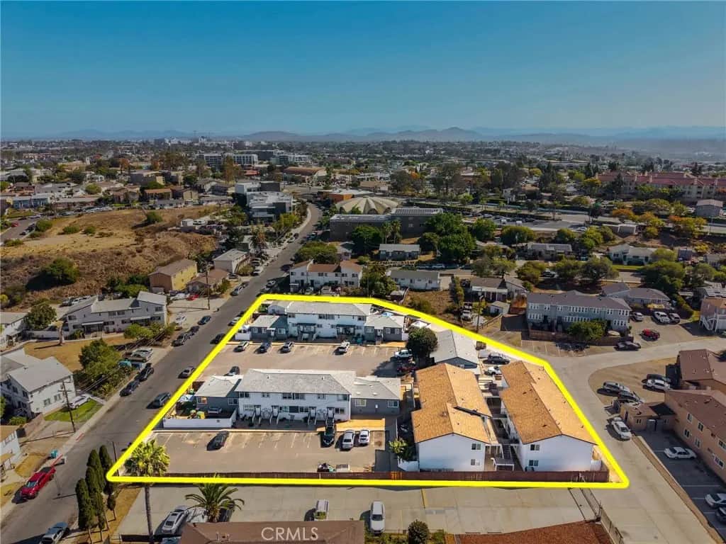 6701 Kelly, San Diego, CA — listing photo 1