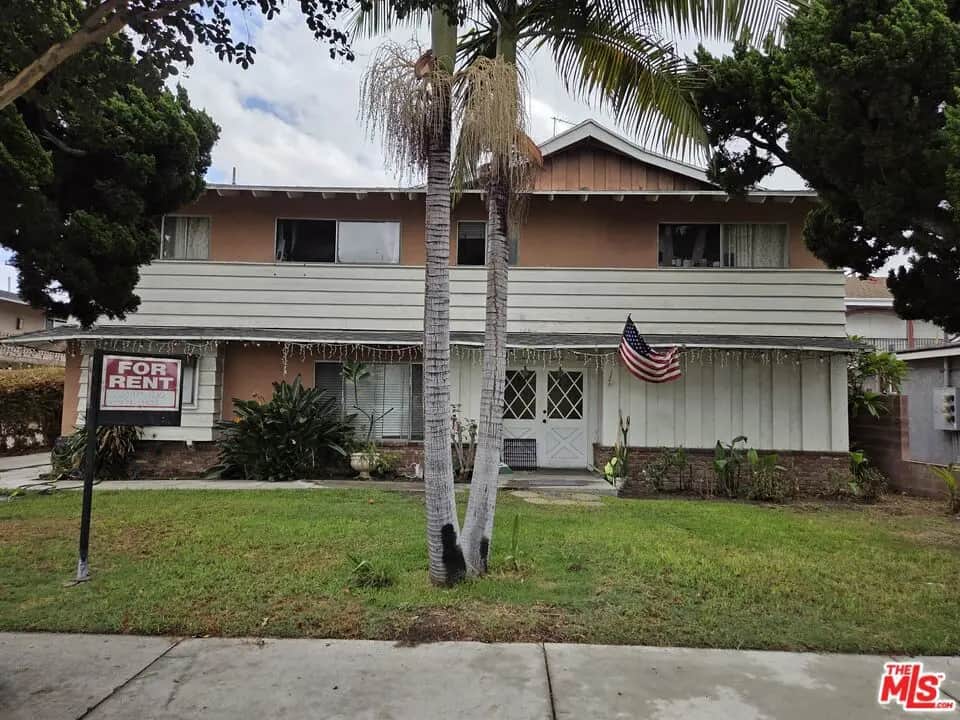 6126 King Avenue A, Maywood, CA — listing photo 1