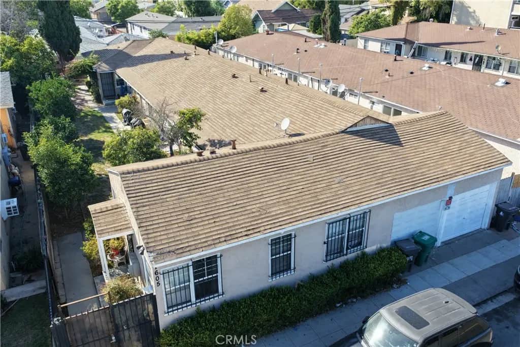1605 Cherry Avenue, Long Beach, CA — listing photo 1
