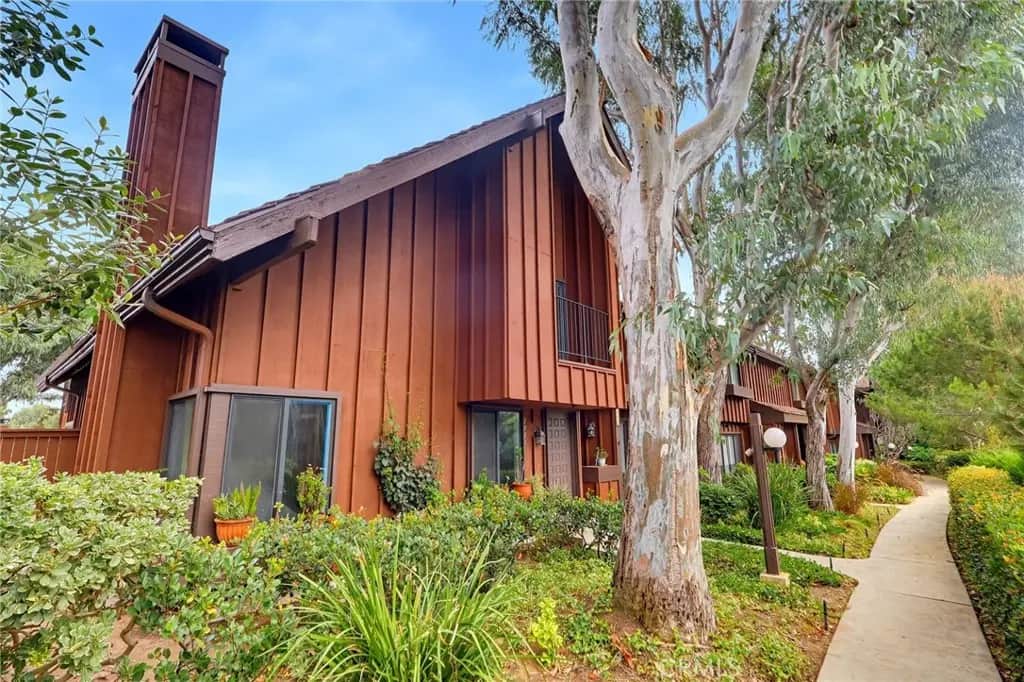 1713 Westmont, San Pedro, CA — listing photo 1