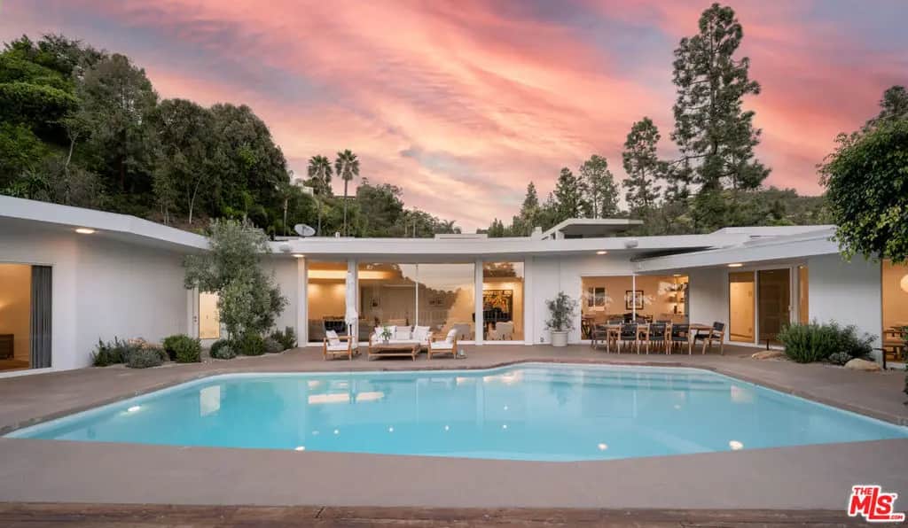 1121 Loma Vista Drive, Beverly Hills, CA — listing photo 1