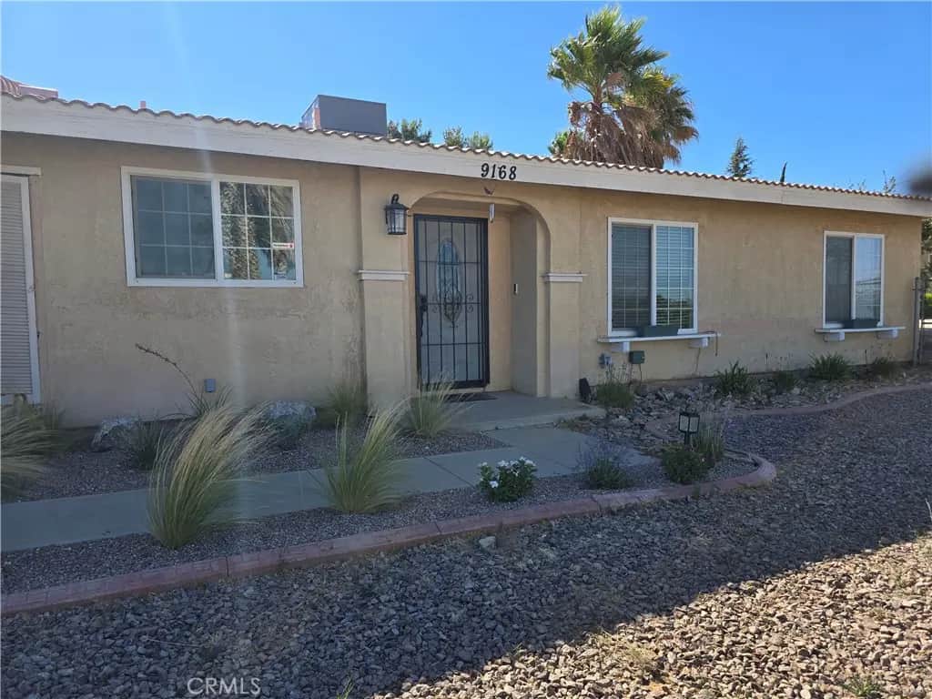 9168 Espada Avenue, Hesperia, CA — listing photo 1