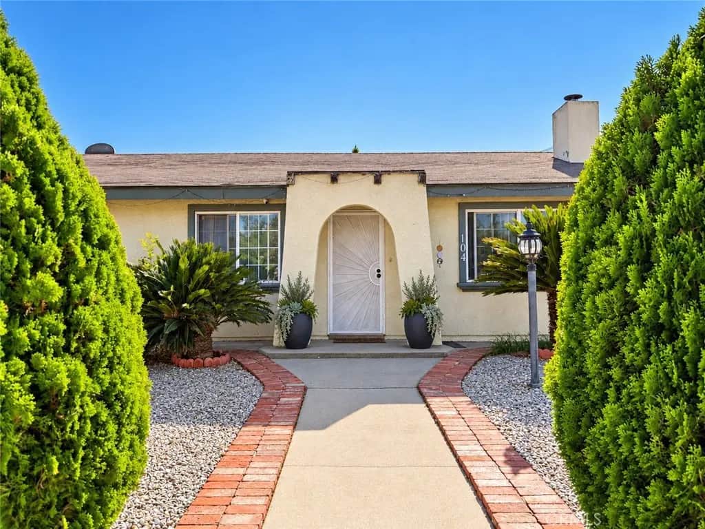104 Meredith Street, Claremont, CA — listing photo 1