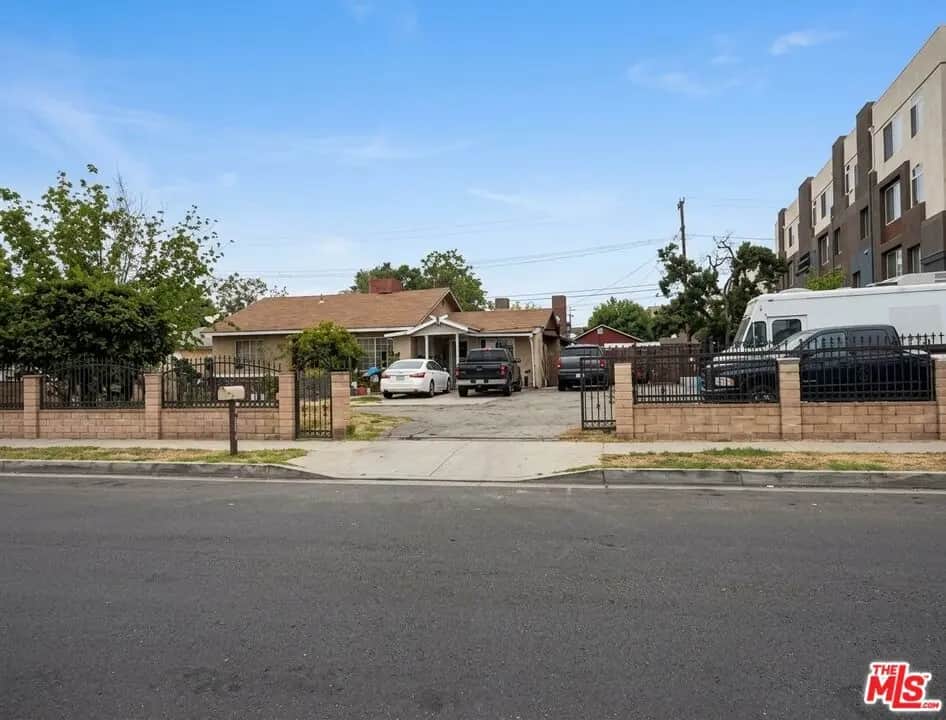 14633 Tupper Street, Panorama City, CA — listing photo 1