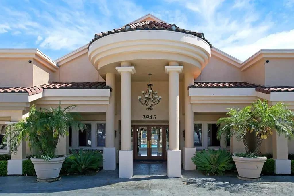 3929 Nobel 89, San Diego, CA — listing photo 1
