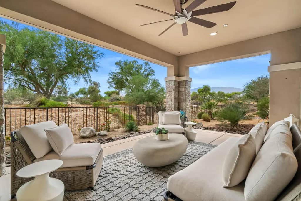 1002 Retreat Circle, Palm Desert, CA — listing photo 1