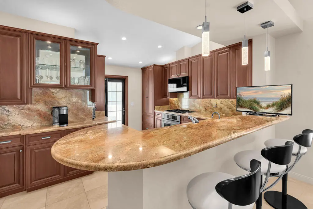 229 Desert Falls Drive E, Palm Desert, CA — listing photo 1