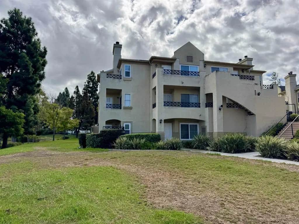 783 Brookstone Road 101, Chula Vista, CA — listing photo 1