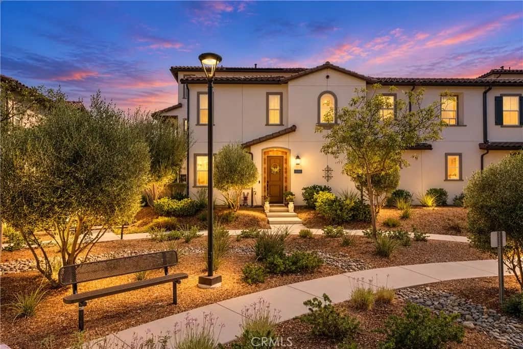 31560 Calle Canto, Temecula, CA — listing photo 1