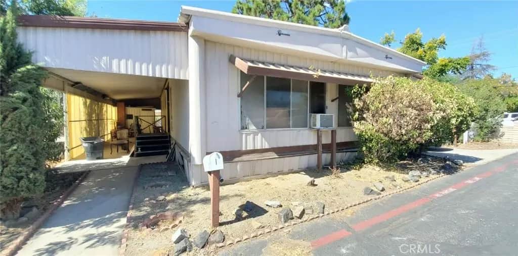 390 W Seventh 1, San Jacinto, CA — listing photo 1
