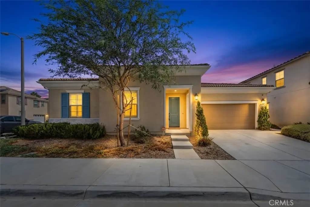 493 N Pinewood Avenue, Rialto, CA — listing photo 1