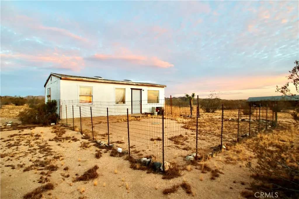 177 Cherokee, Yucca Valley, CA — listing photo 1