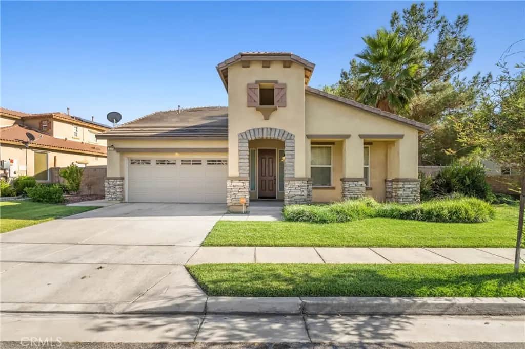 3175 Sand Pine, Hemet, CA — listing photo 1
