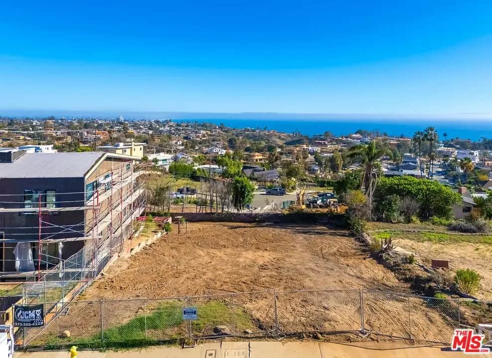 16644 Akron Street, Pacific Palisades, CA — listing photo 1