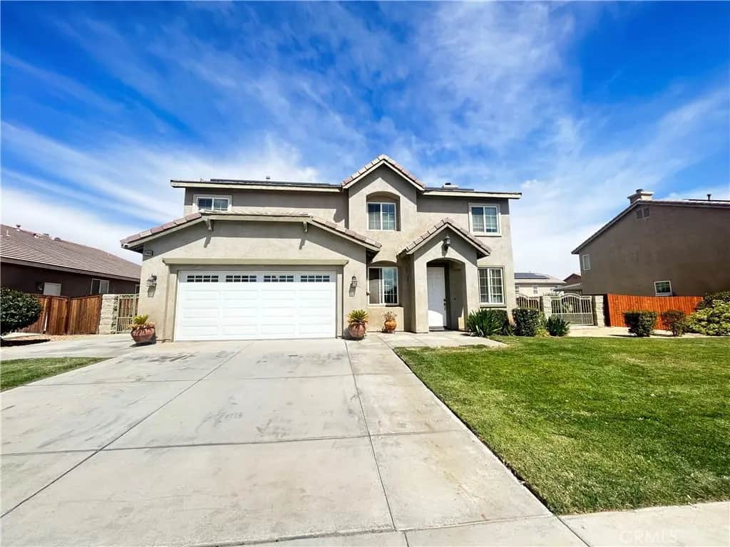 12966 Georgetown, Victorville, CA — listing photo 1