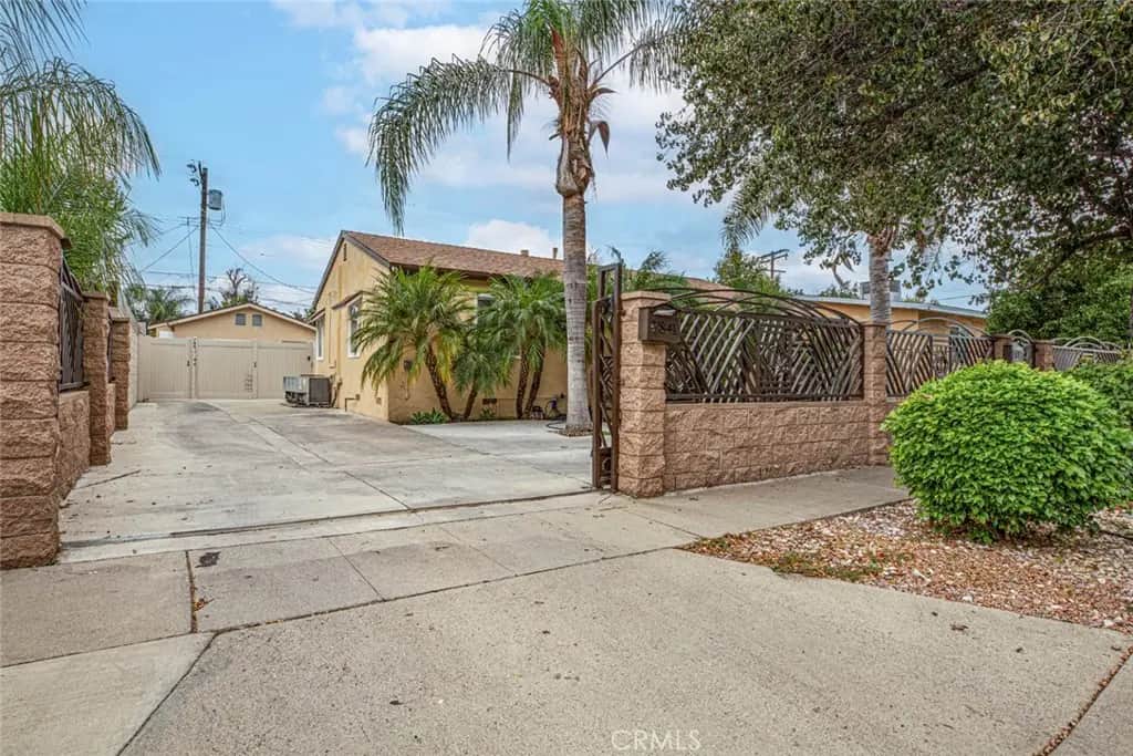7843 Peachtree, Panorama City, CA — listing photo 1