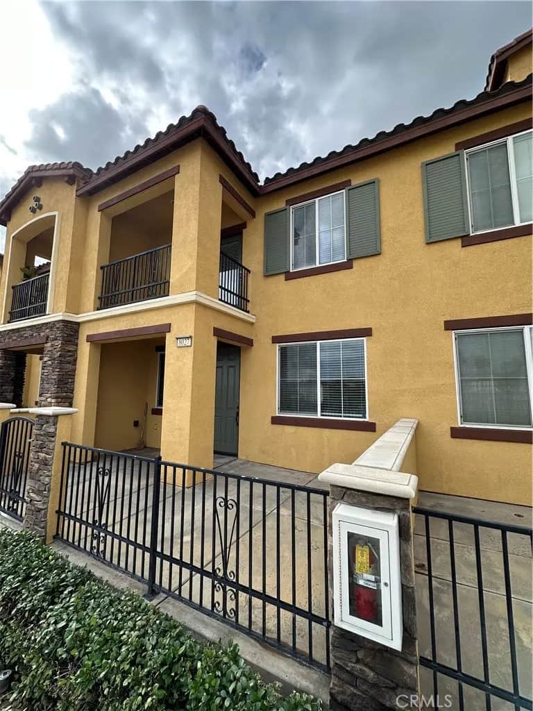 8027 City View, Rancho Cucamonga, CA — listing photo 1