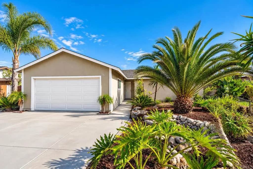 716 Rena Drive, Oceanside, CA — listing photo 1