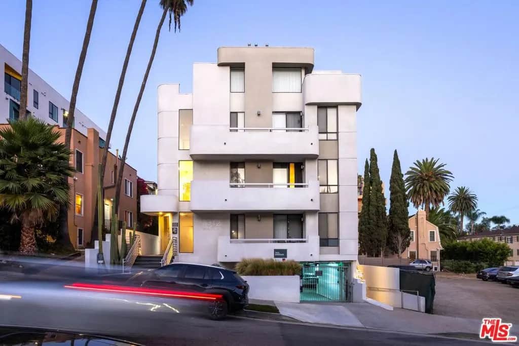 1912 Whitley Avenue, Los Angeles, CA — listing photo 1