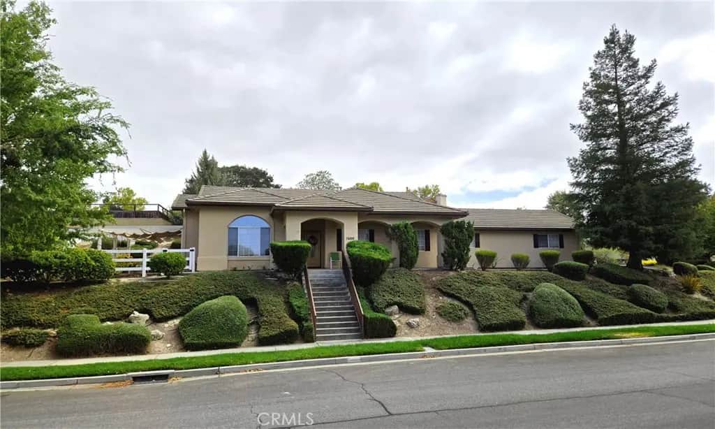 1600 Riverglen Drive, Paso Robles, CA — listing photo 1