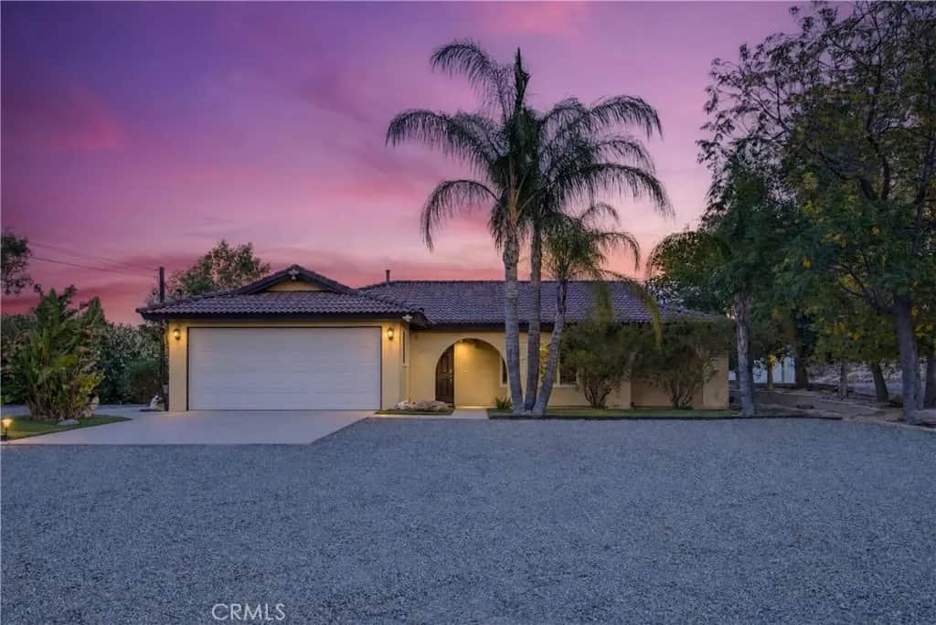 2691 Jimmy Taylor, Perris, CA — listing photo 1