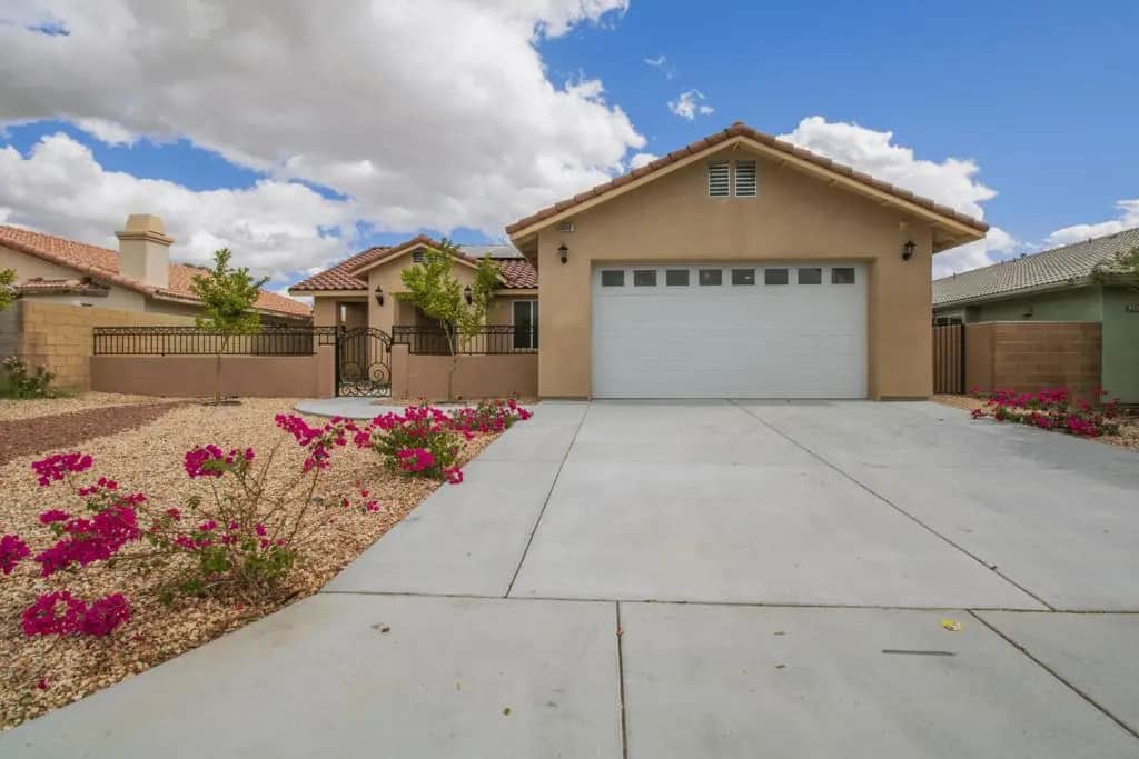 33450 Cathedral Canyon Drive, Cathedral City, CA — listing photo 1