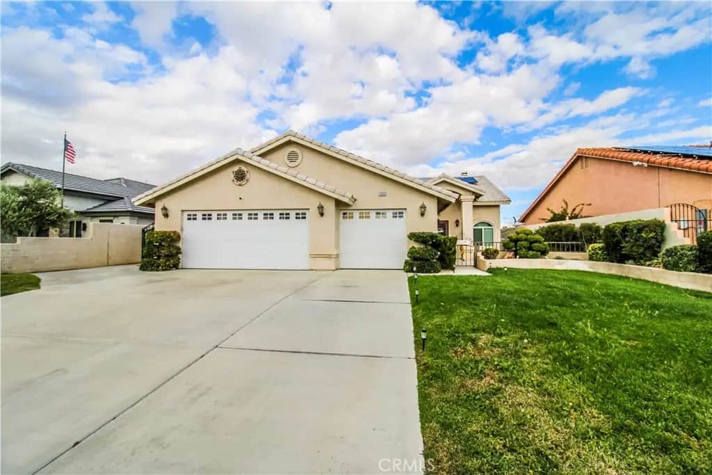 13325 Riverview, Victorville, CA — listing photo 1