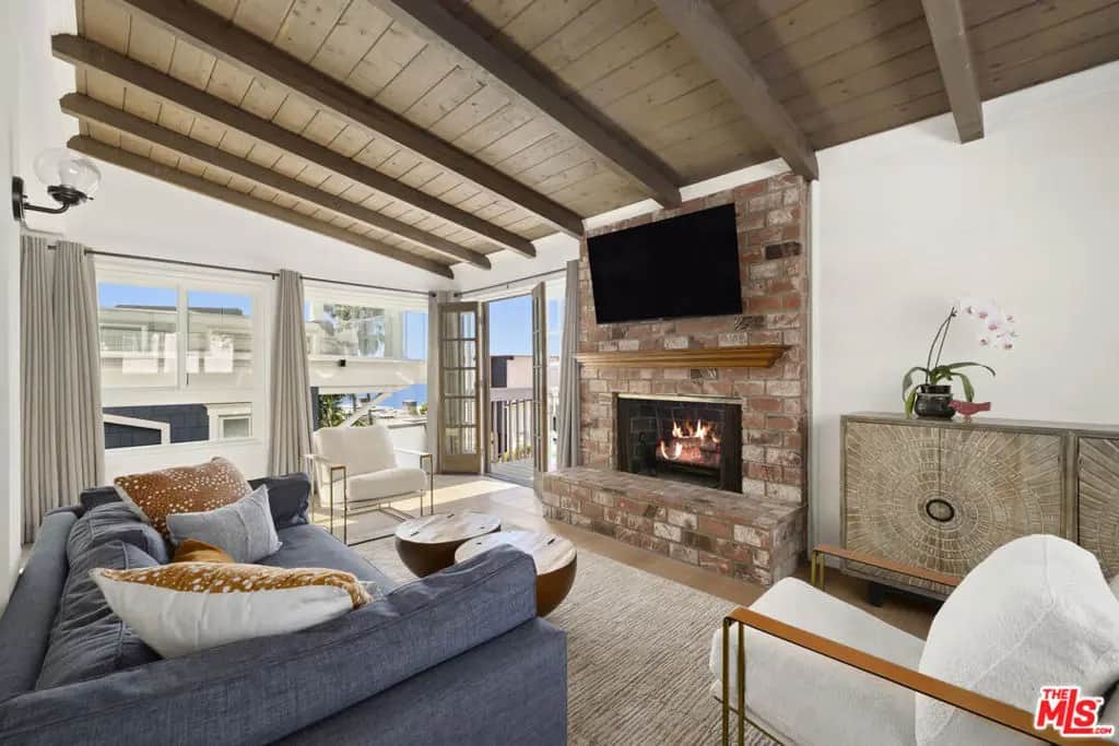 232 29th Street, Manhattan Beach, CA — listing photo 1