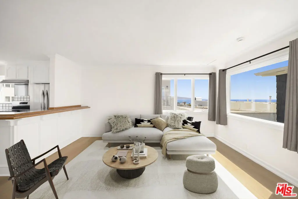 236 29th Street, Manhattan Beach, CA — listing photo 1