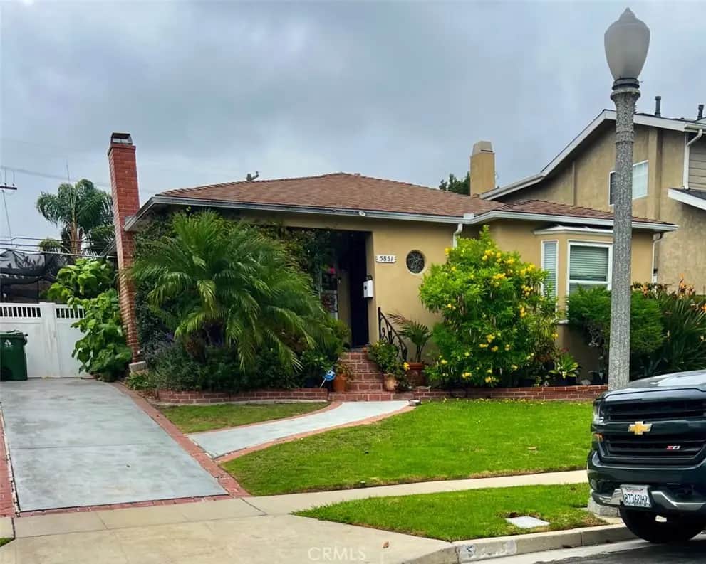 5851 W 77th Place, Los Angeles, CA — listing photo 1