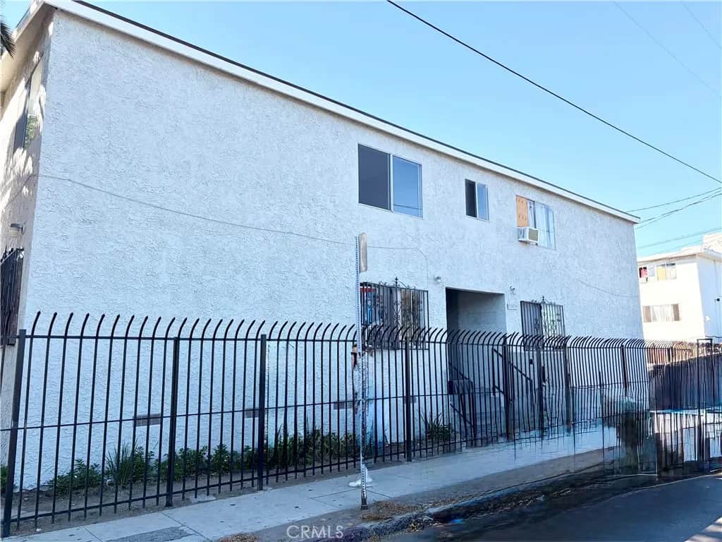 427 E 25th, Los Angeles, CA — listing photo 1