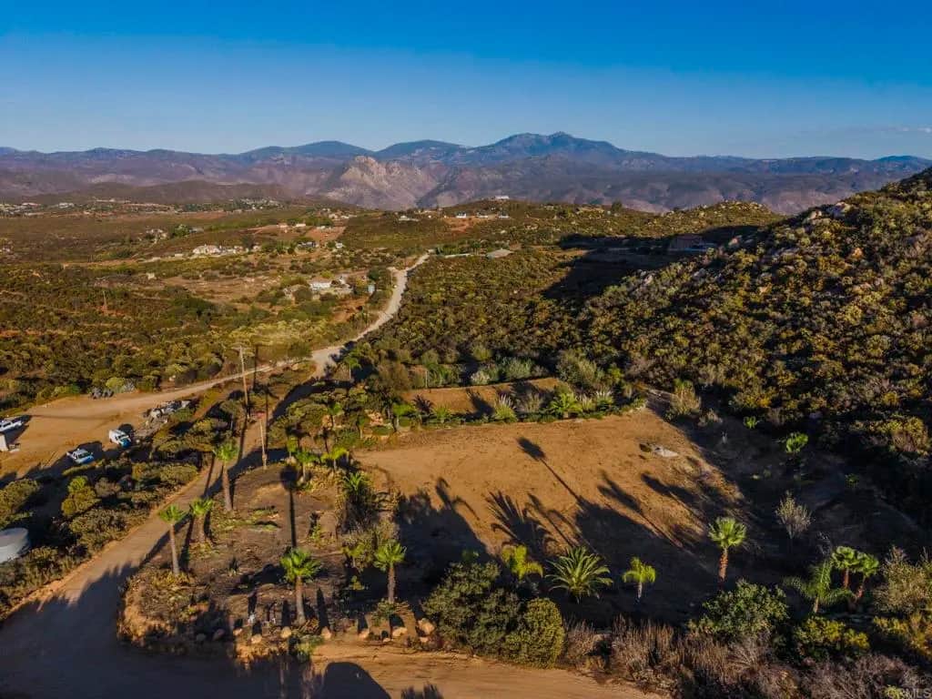 24807 Thunder Mountain Road, Ramona, CA — listing photo 1