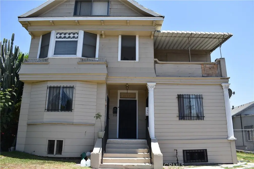 2428 Hancock, Los Angeles, CA — listing photo 1