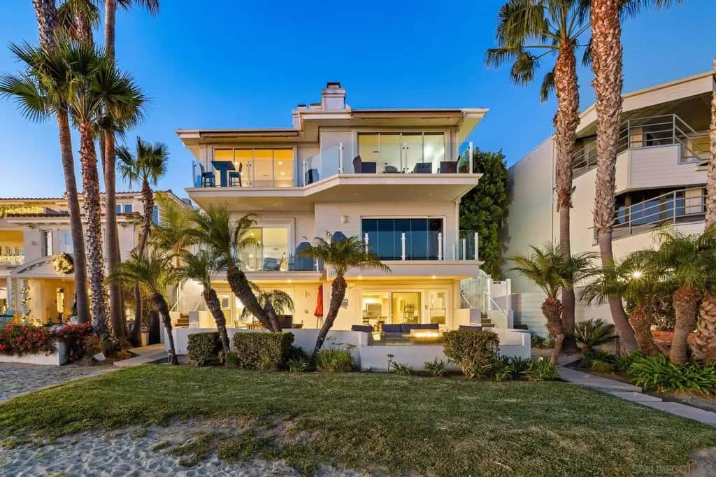 1177 Pacific Beach Drive #A, San Diego, CA — listing photo 1