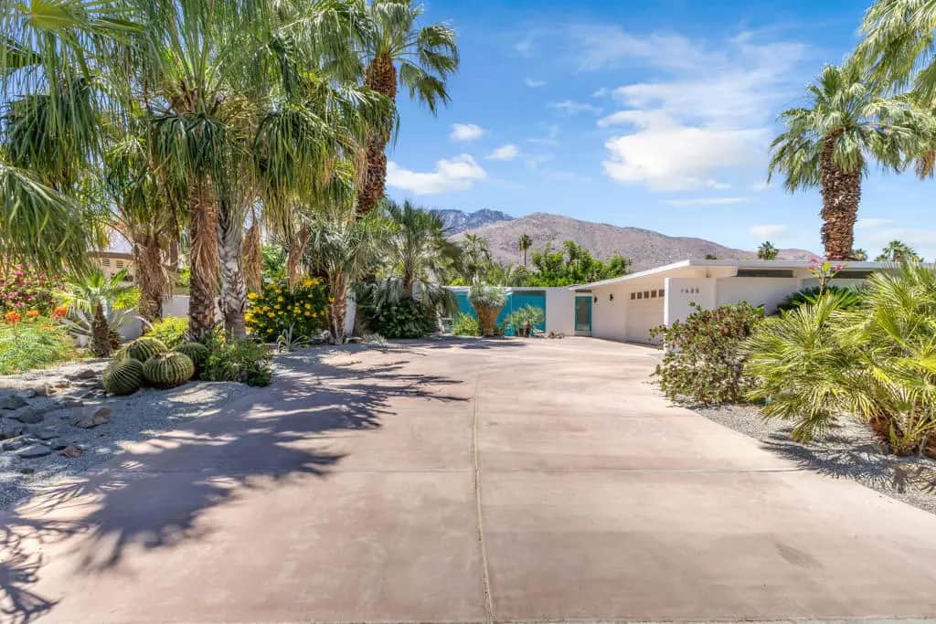 1635 Palm Tree Drive, Palm Springs, CA — listing photo 1