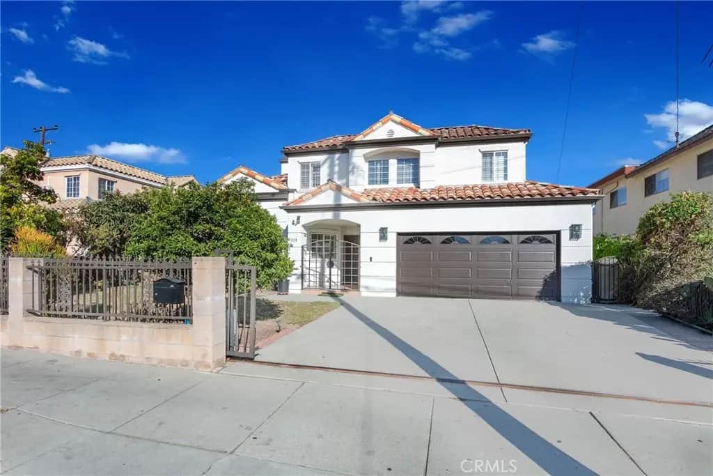 328 N Lincoln Avenue, Monterey Park, CA — listing photo 1