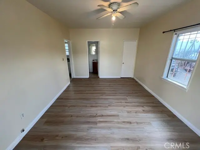 1422 1/2 W 84th Place, Los Angeles, CA — listing photo 1