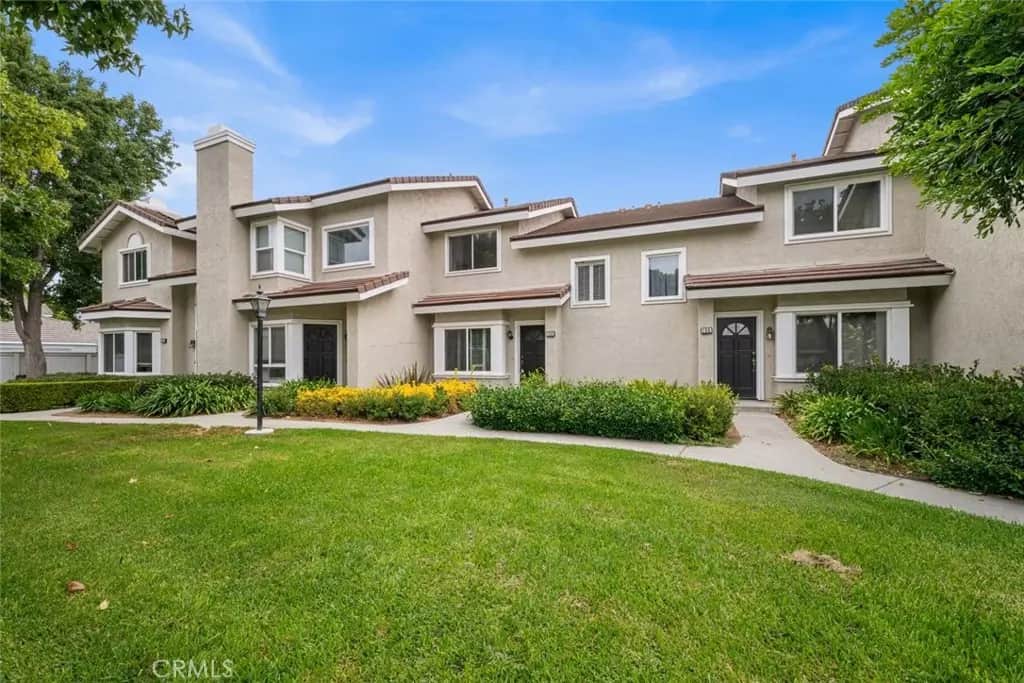 152 Greenmoor 64, Irvine, CA — listing photo 1