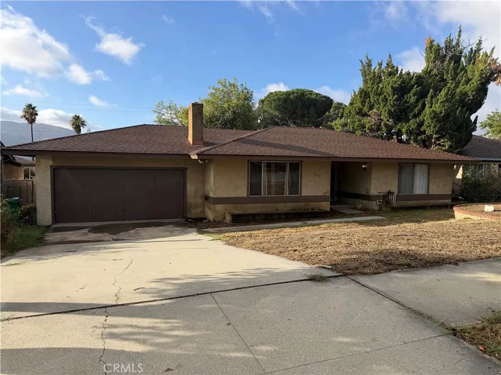 1560 W Nicolet, Banning, CA — listing photo 1
