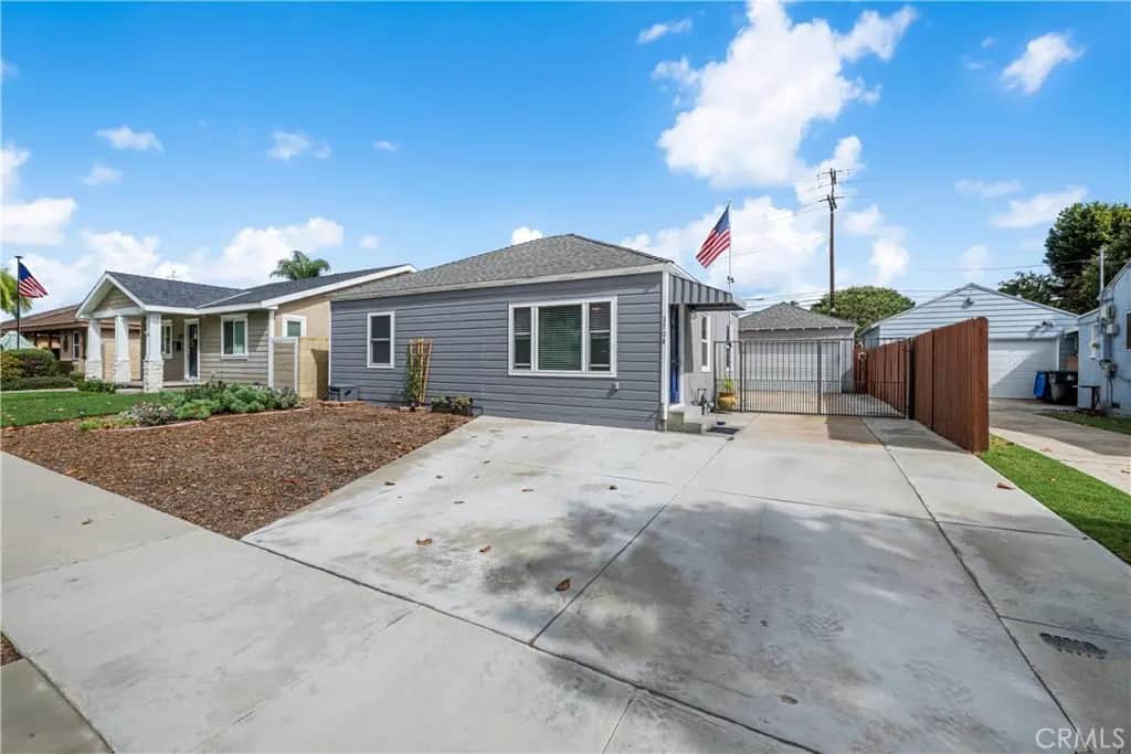 3708 Albury Avenue, Long Beach, CA — listing photo 1