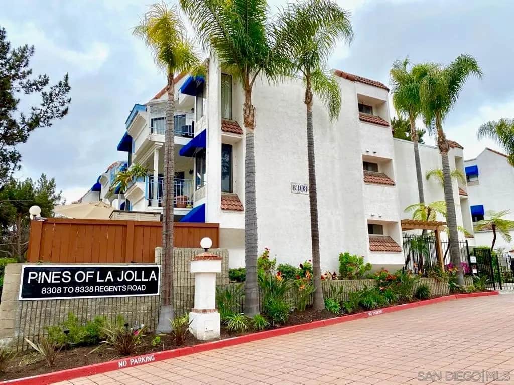 8310 Regents Rd 3-H, University City, CA — listing photo 1