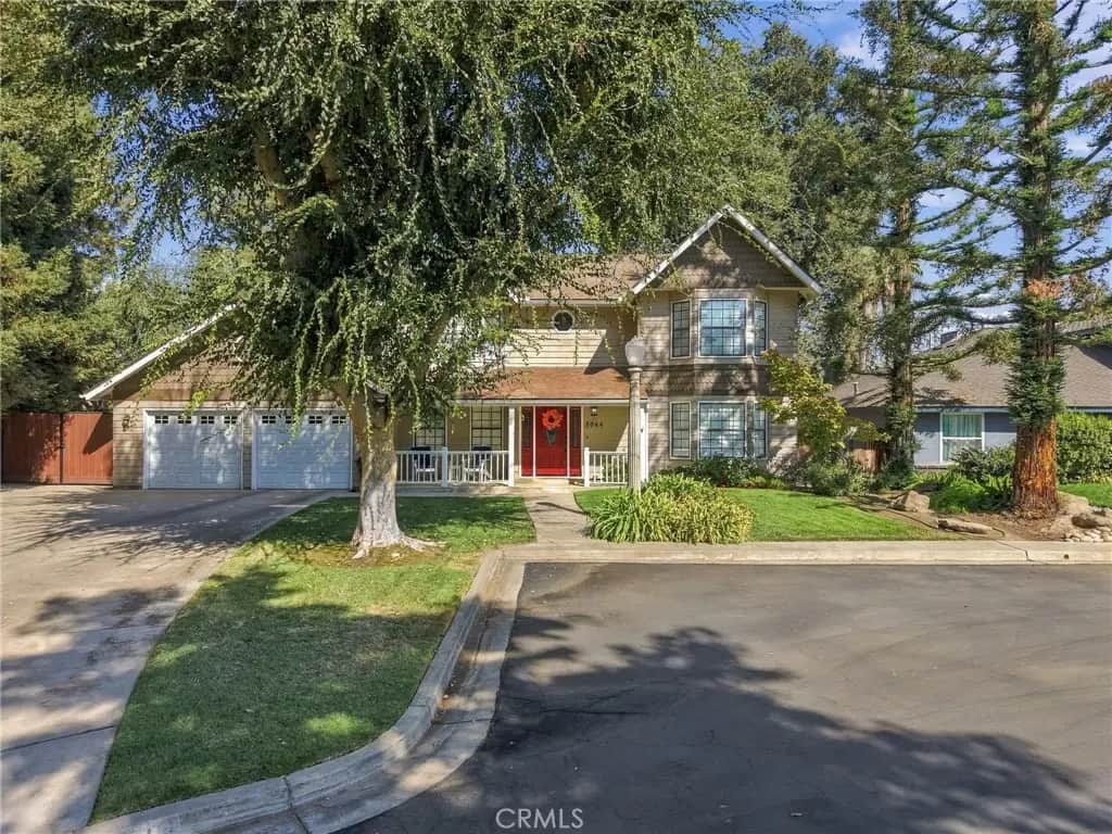 5644 W Walnut Avenue, Visalia, CA — listing photo 1