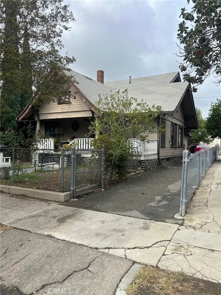 243 San Francisco, Pomona, CA — listing photo 1